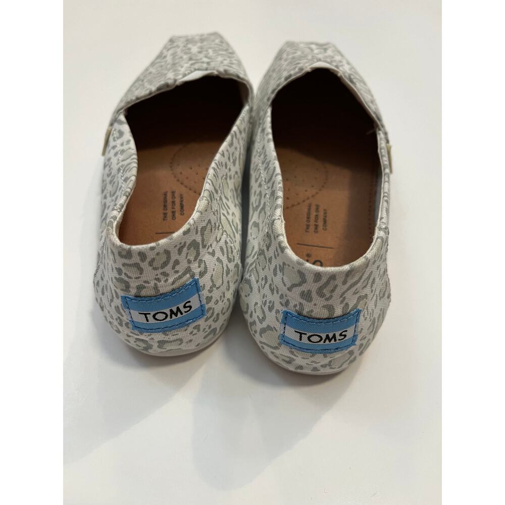 Toms Cheetah slip ons - Picture 3 of 4